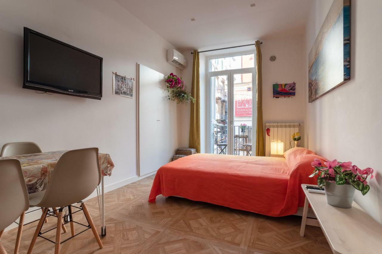 Il Balcone Sui Presepi Apartment Naples Luaran gambar